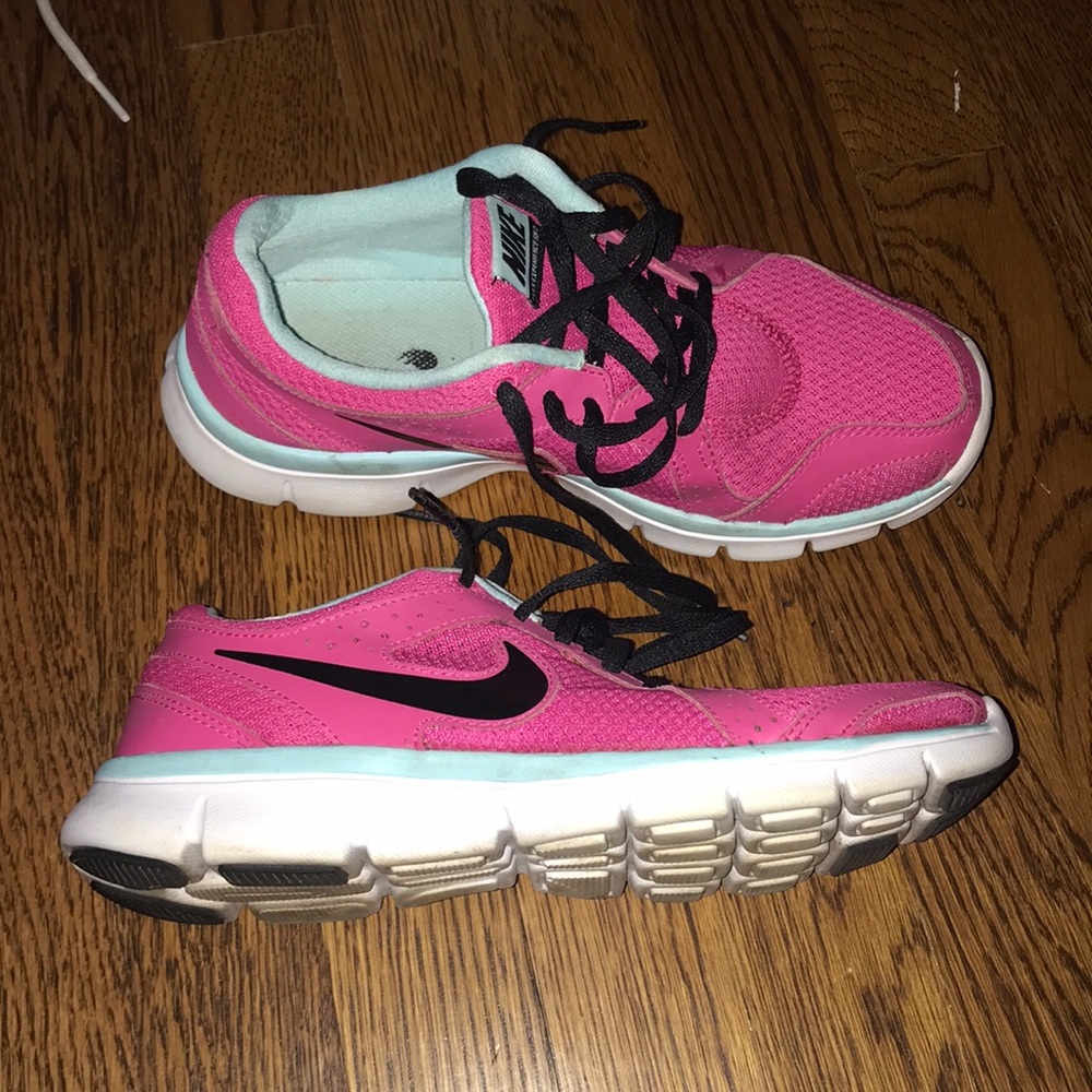 Nike Flex Experience Run 2